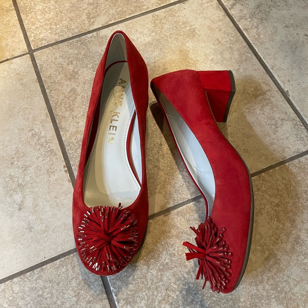 Like new red suede pompom low heel pumps